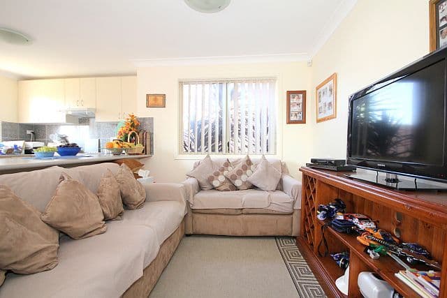 110 Rex Road, GEORGES HALL NSW 2198, Georges Hall - Thumbnail 4