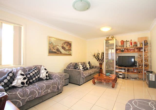 110 Rex Road, GEORGES HALL NSW 2198, Georges Hall - Thumbnail 2