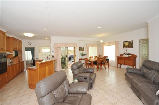 3 Ironbark Court, HIGHFIELDS QLD 4352, Highfields - Thumbnail 6