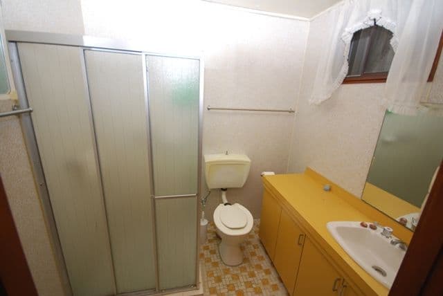 96 Warwick Road, MERRYLANDS NSW 2160, Merrylands - Thumbnail 5