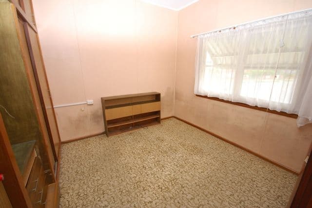 96 Warwick Road, MERRYLANDS NSW 2160, Merrylands - Thumbnail 2