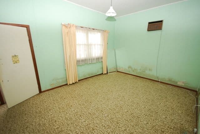 96 Warwick Road, MERRYLANDS NSW 2160, Merrylands - Thumbnail 4