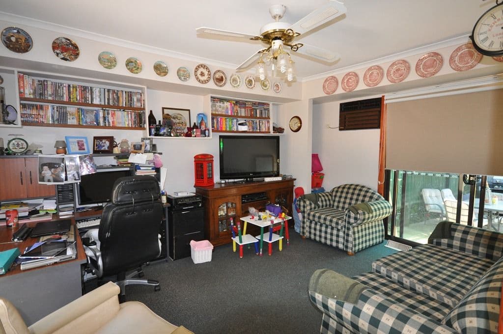 42 Melbourne Road, CRESWICK VIC 3363, Creswick - Thumbnail 4