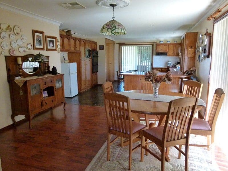 13 Renfree, FORBES NSW 2871, Forbes - Thumbnail 4