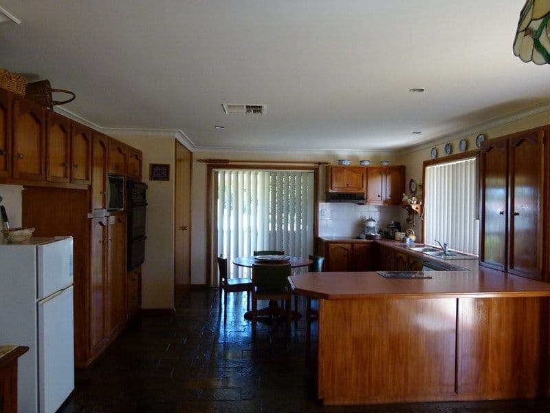 13 Renfree, FORBES NSW 2871, Forbes - Thumbnail 5