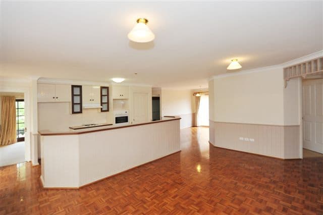 39 Dandelion Drive, MIDDLE RIDGE QLD 4350, Middle Ridge - Thumbnail 3