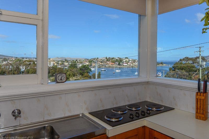 49 Bastick Street, ROSNY TAS 7018, Rosny - Thumbnail 4