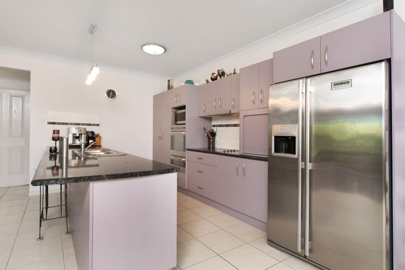 16 Altona Street, BENTLEY PARK QLD 4869, Bentley Park - Thumbnail 8