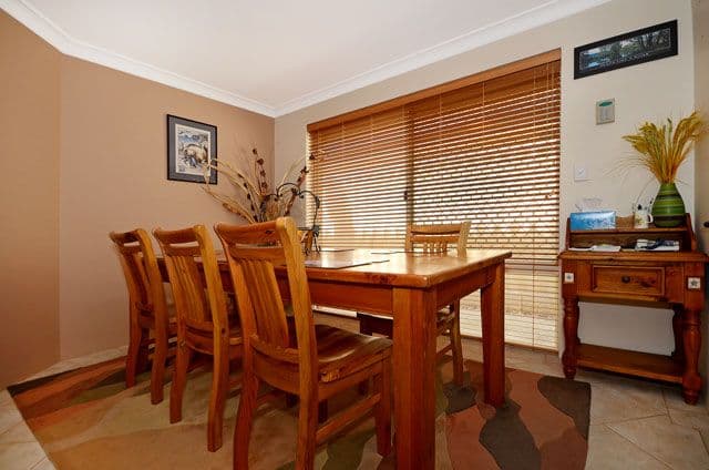73 Rochester Circle, BALGA WA 6061, Balga - Thumbnail 8