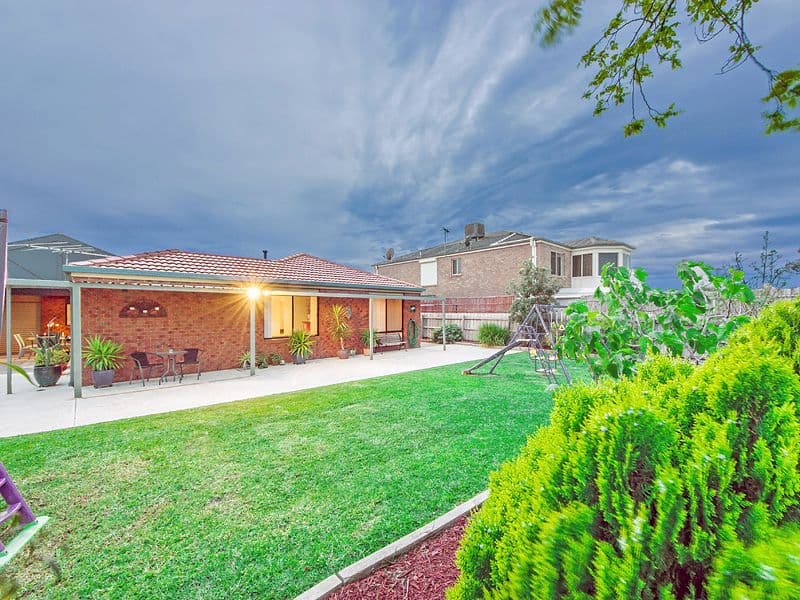 2 Voltaire Court, HOPPERS CROSSING VIC 3029, Hoppers Crossing - Thumbnail 4