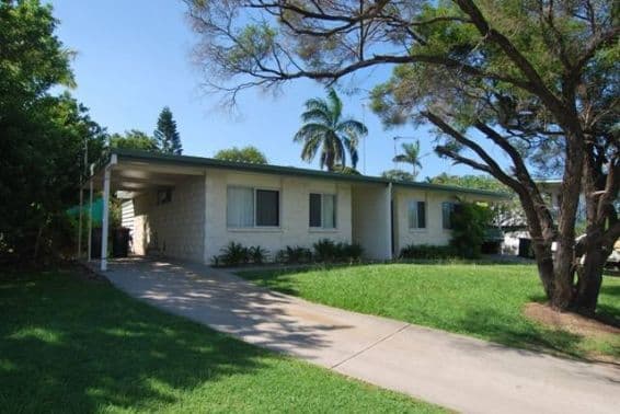17 Ballantine Street, CLINTON QLD 4680, Clinton - Image 1
