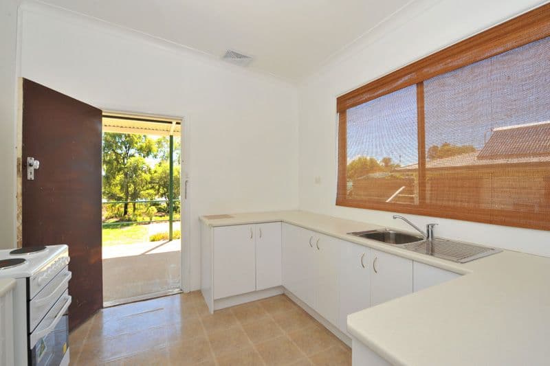 12 Mooloobar Street, NARRABRI NSW 2390, Narrabri - Thumbnail 2