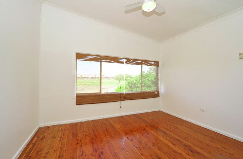 12 Mooloobar Street, NARRABRI NSW 2390, Narrabri - Thumbnail 6
