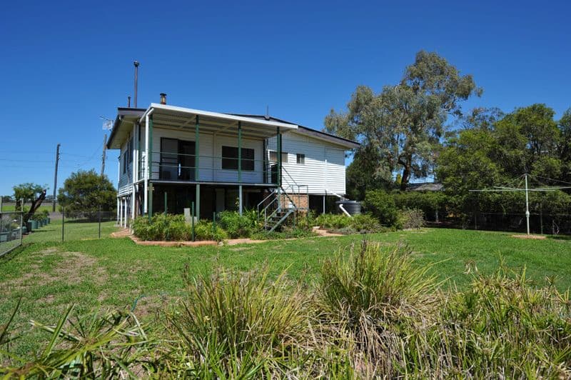 12 Mooloobar Street, NARRABRI NSW 2390, Narrabri - Thumbnail 7