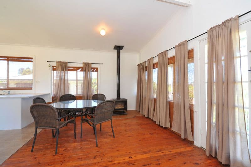 12 Mooloobar Street, NARRABRI NSW 2390, Narrabri - Thumbnail 4