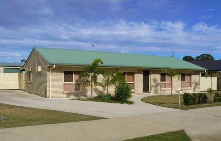 140 Emerald Park Way, URANGAN QLD 4655, Urangan - Image 1