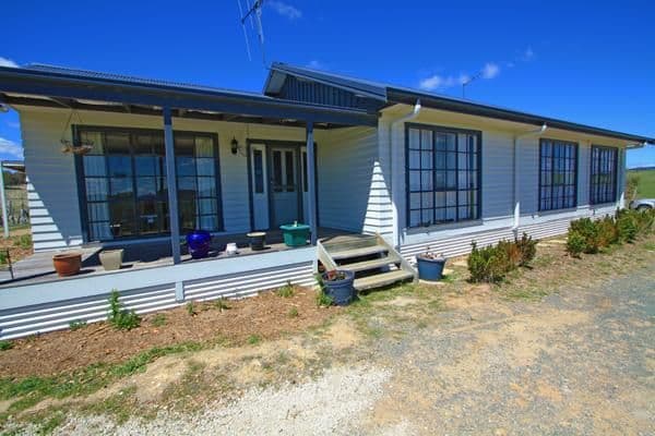 2283 Hoskinstown Road, HOSKINSTOWN NSW 2621, Hoskinstown - Thumbnail 2