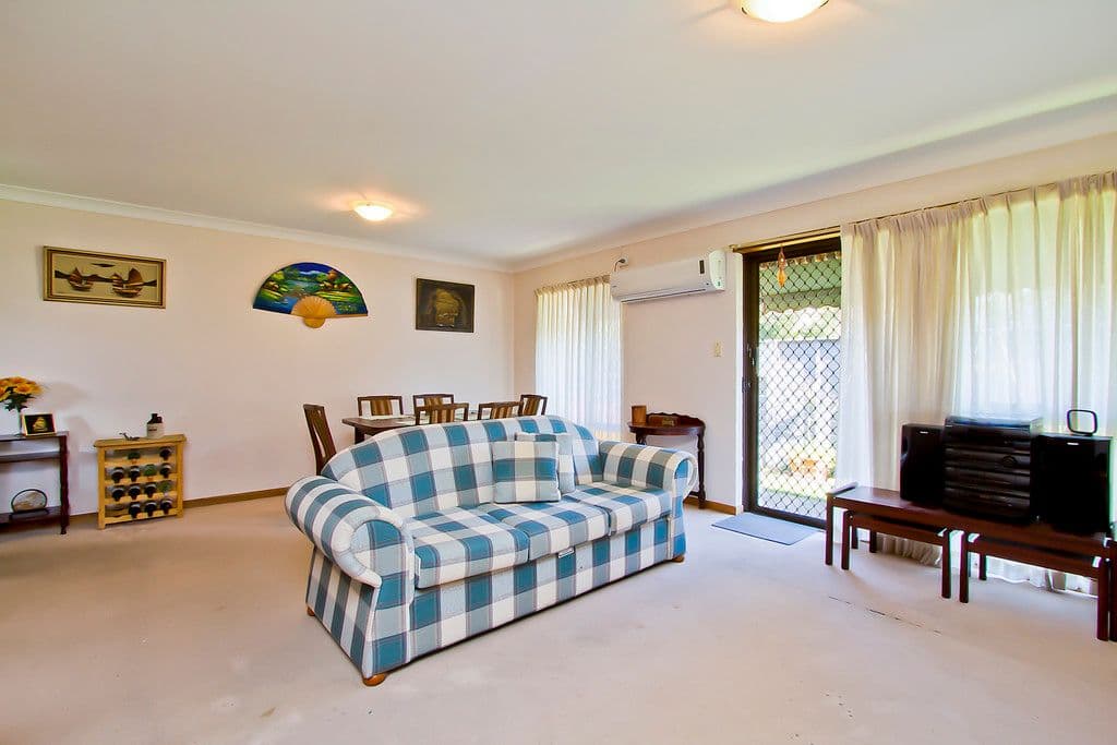 48 Mitchell Avenue, CURRUMBIN QLD 4223, Currumbin - Thumbnail 3