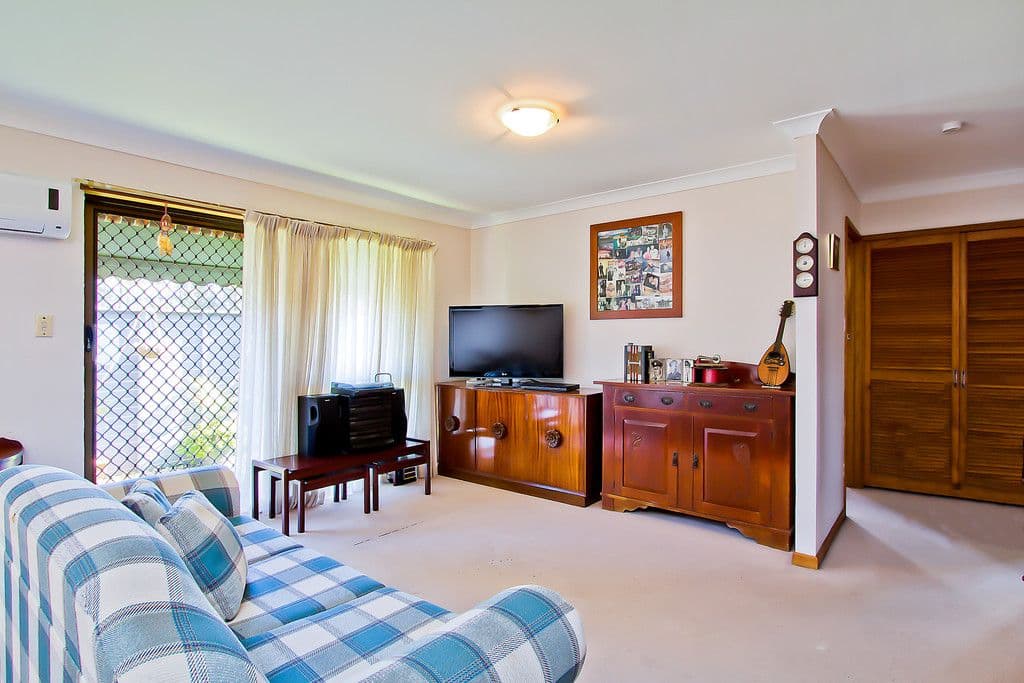 48 Mitchell Avenue, CURRUMBIN QLD 4223, Currumbin - Thumbnail 4