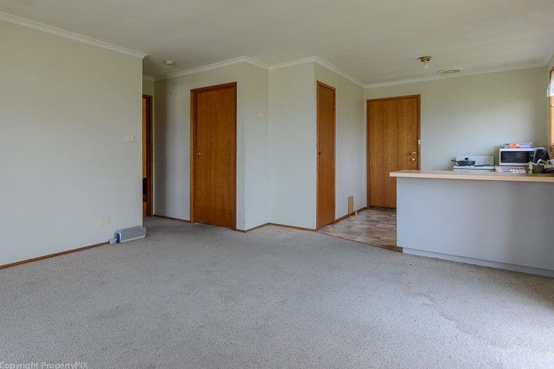 84 Hilton Road, CLAREMONT TAS 7011, Claremont - Thumbnail 5