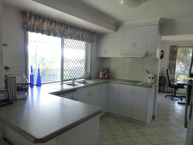 87 Slater Avenue, BLACKS BEACH QLD 4740, Blacks Beach - Thumbnail 3