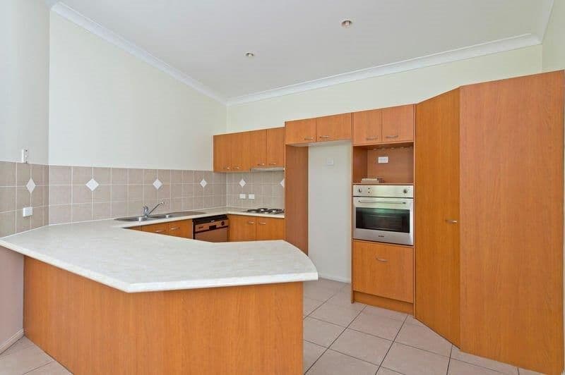 60 Freestone Drive, UPPER COOMERA QLD 4209, Upper Coomera - Thumbnail 3