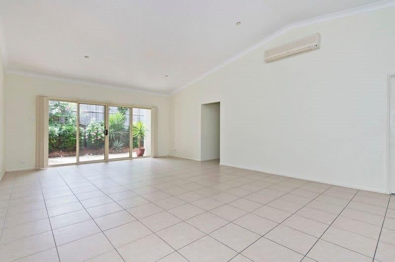 60 Freestone Drive, UPPER COOMERA QLD 4209, Upper Coomera - Thumbnail 5