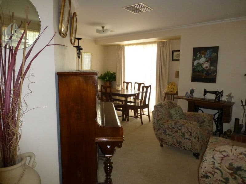 40 Murrumbidgee Drive, ECHUCA VIC 3564, Echuca - Thumbnail 3