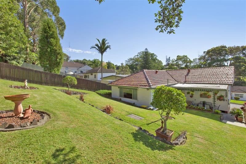 77 Roslyn Avenue, CHARLESTOWN NSW 2290, Charlestown - Thumbnail 2