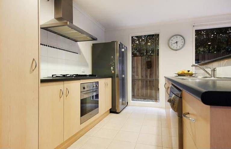 12 SUNDIAL Court, BERWICK VIC 3806, Berwick - Thumbnail 2