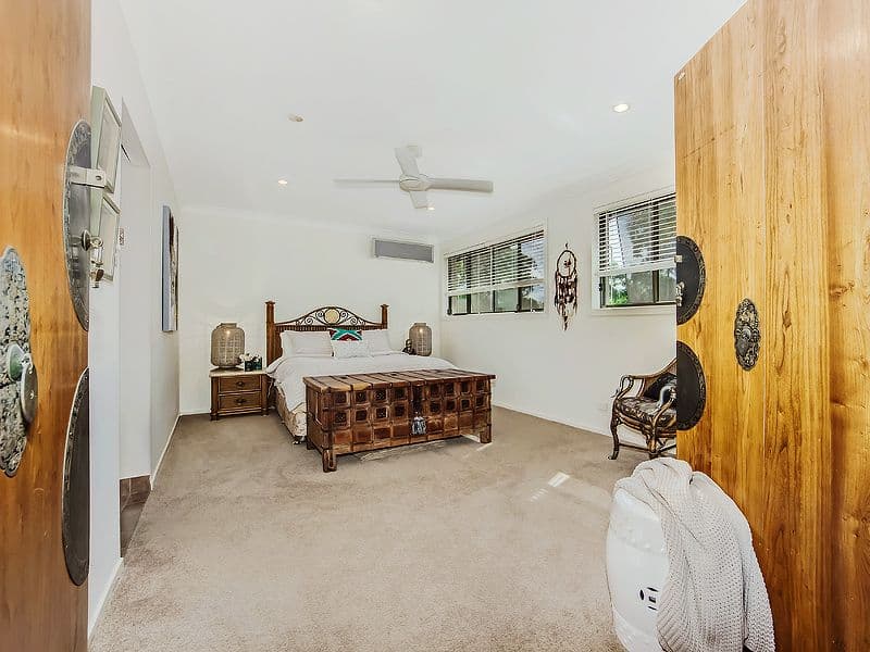 12 Kentwood Drive, ROBINA QLD 4226, Robina - Thumbnail 5