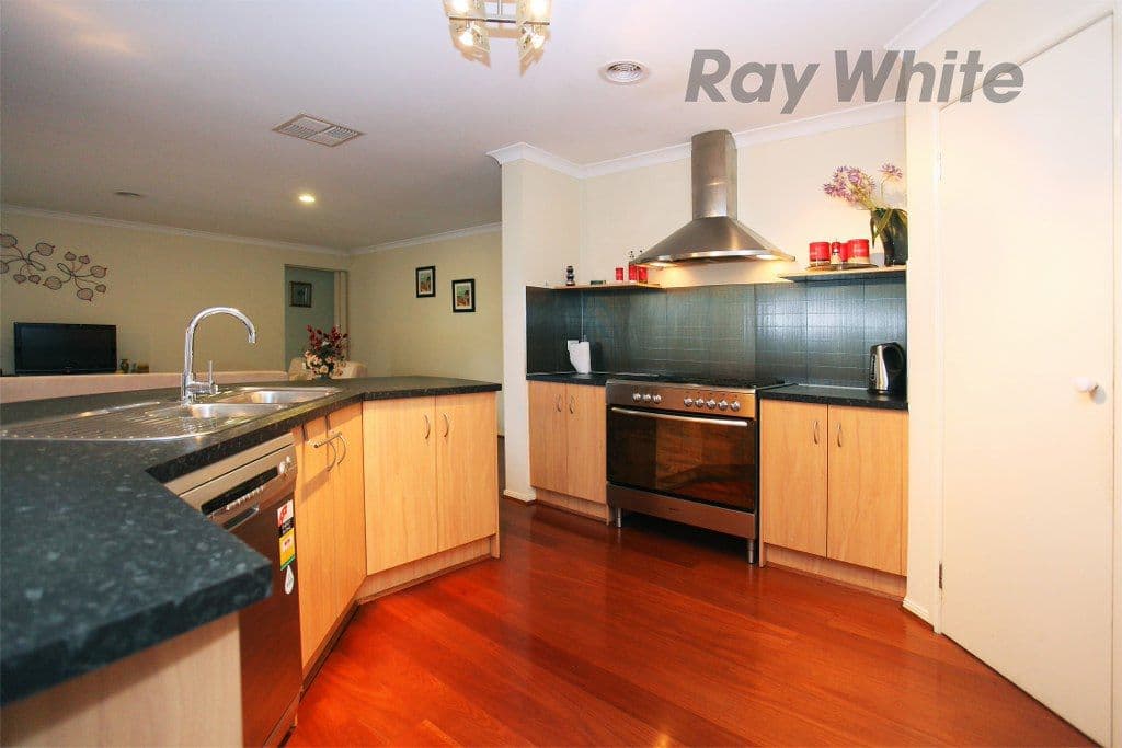 11 Abbington Drive, TRUGANINA VIC 3029, Truganina - Thumbnail 5