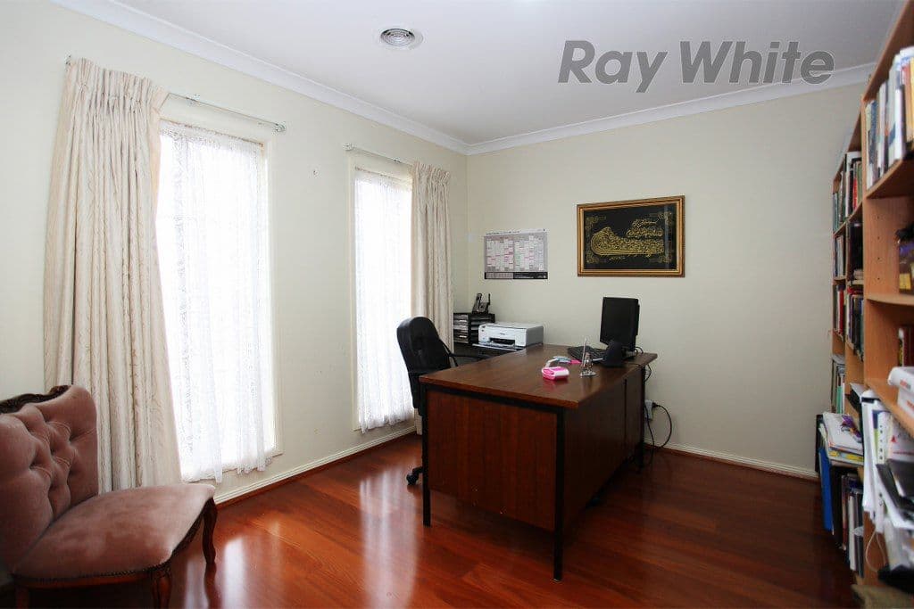 11 Abbington Drive, TRUGANINA VIC 3029, Truganina - Thumbnail 2