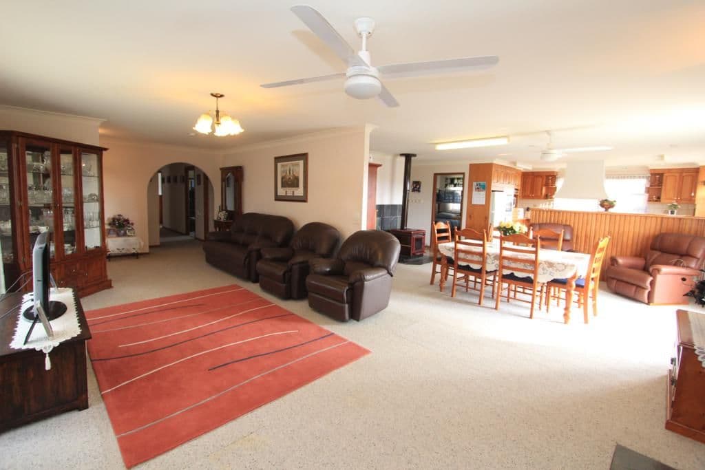 18 Wood Street, TENTERFIELD NSW 2372, Tenterfield - Thumbnail 5