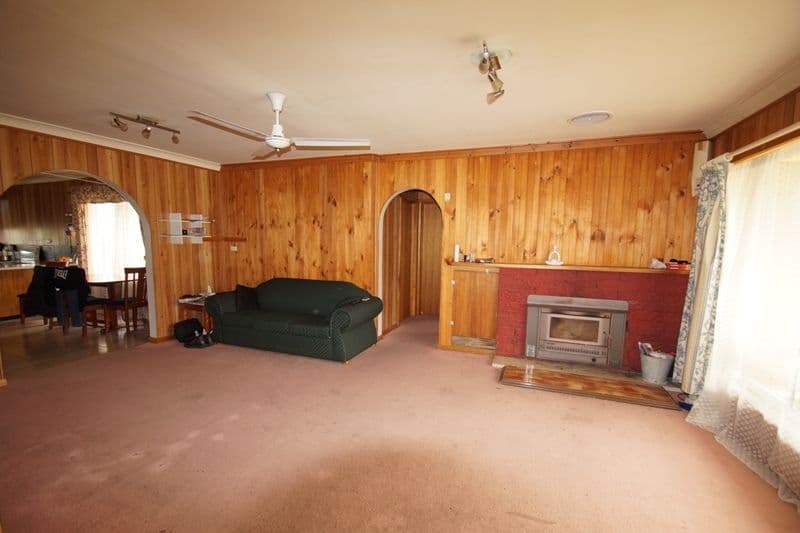 7 Franmaree Road, NEWNHAM TAS 7248, Newnham - Thumbnail 3