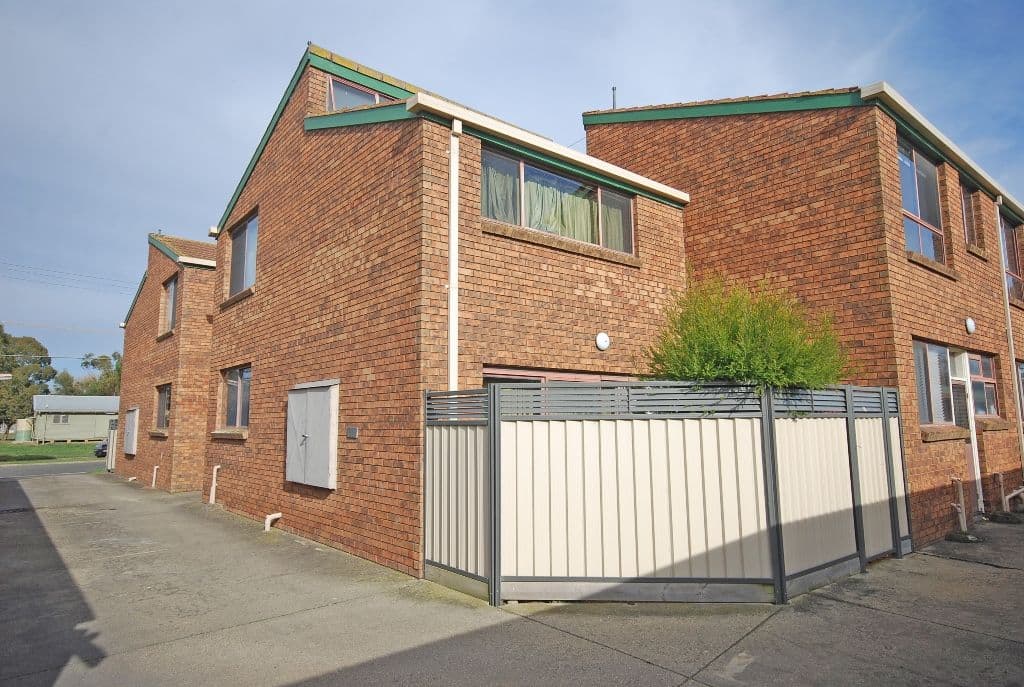6/25 Learmonth Street, ALFREDTON  Victoria  3350, Australia, Alfredton - Image 1