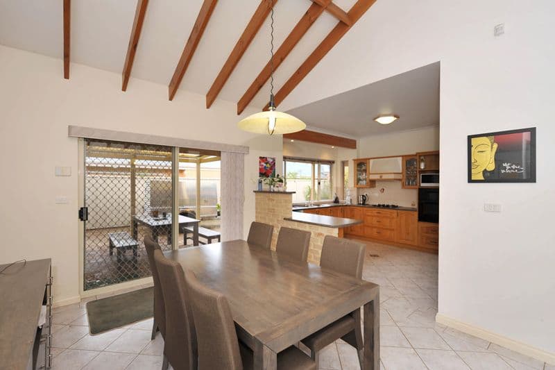 34 Swanview Terrace, MAYLANDS WA 6051, Maylands - Thumbnail 4