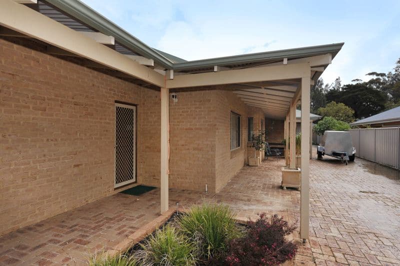 34 Swanview Terrace, MAYLANDS WA 6051, Maylands - Thumbnail 3