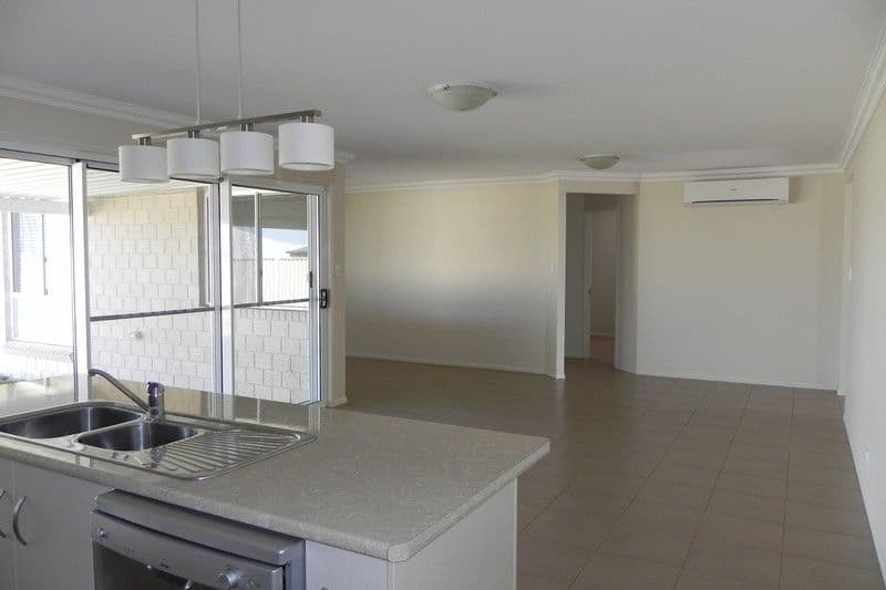 4 Hain Close, PITTSWORTH QLD 4356, Pittsworth - Thumbnail 7