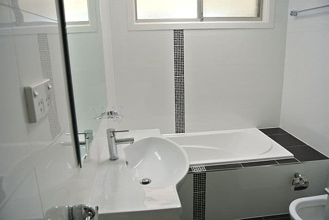 36 Valencia Crescent, TOONGABBIE NSW 2146, Toongabbie - Thumbnail 5
