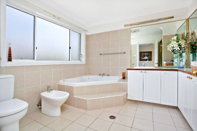 52 Fallon Drive, DURAL NSW 2158, Dural - Thumbnail 5