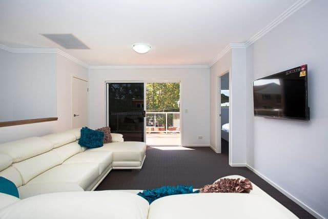  8 Wattle Avenue, BONGAREE QLD 4507, Bongaree - Image 1