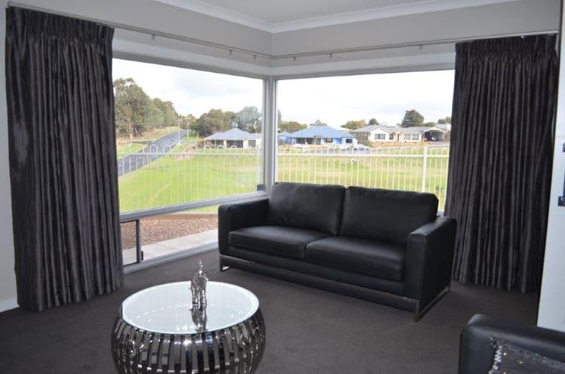 26 Bluebell Drive, MOUNT GAMBIER SA 5290, Mount Gambier - Thumbnail 2