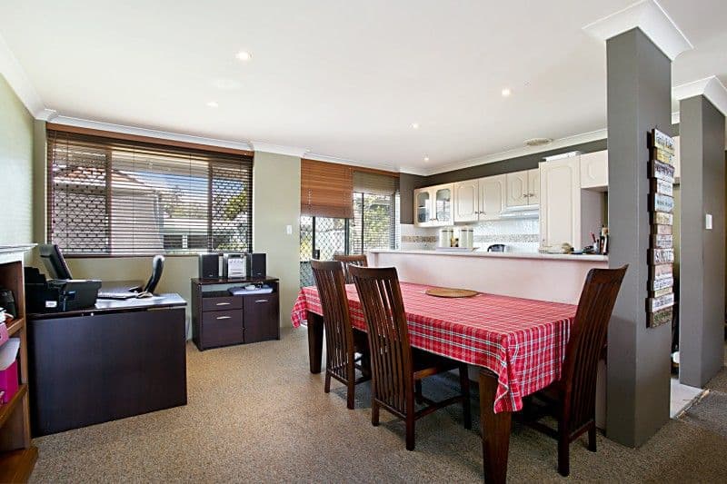 39 Martindale Street, CORINDA QLD 4075, Corinda - Thumbnail 3