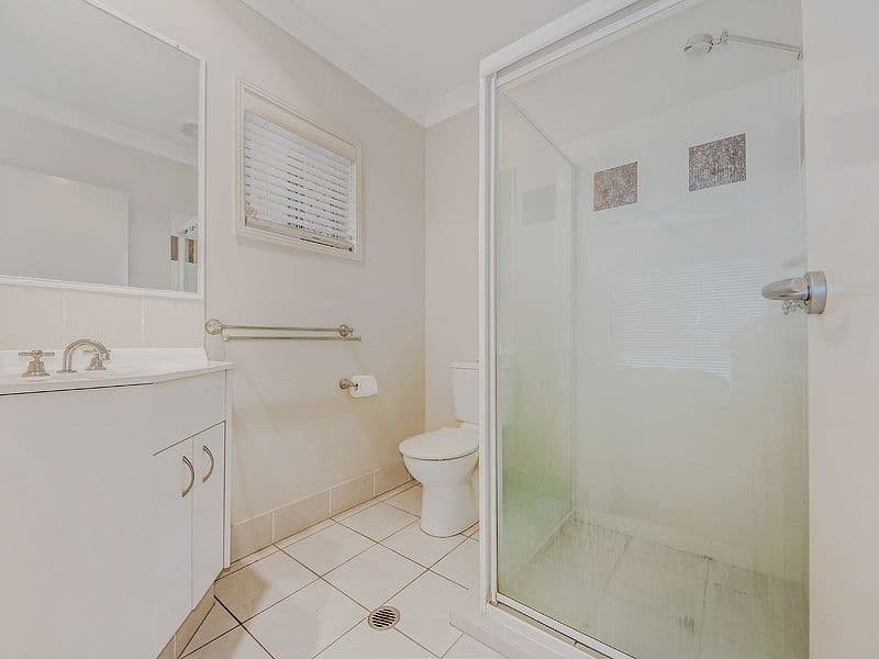 2 Pilar Court, MOLENDINAR QLD 4214, Molendinar - Thumbnail 5