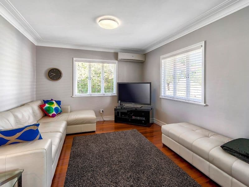 11 Bank Street, WINDSOR QLD 4030, Windsor - Thumbnail 3