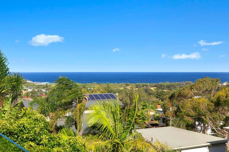179a Headland Road, NORTH CURL CURL NSW 2099, North Curl Curl - Thumbnail 2