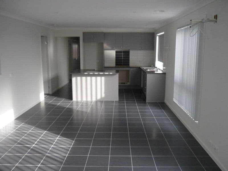 8 Ebony Way, TARNEIT VIC 3029, Tarneit - Thumbnail 3