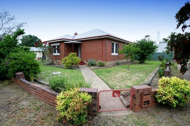 45 Hardy Avenue, WAGGA WAGGA NSW 2650, Wagga Wagga - Image 1