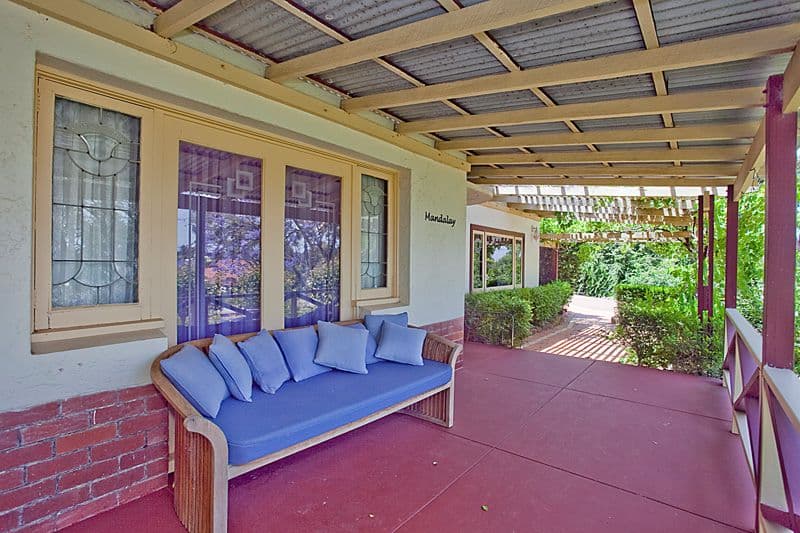 5 Seaview Terrace, KALAMUNDA WA 6076, Kalamunda - Thumbnail 3